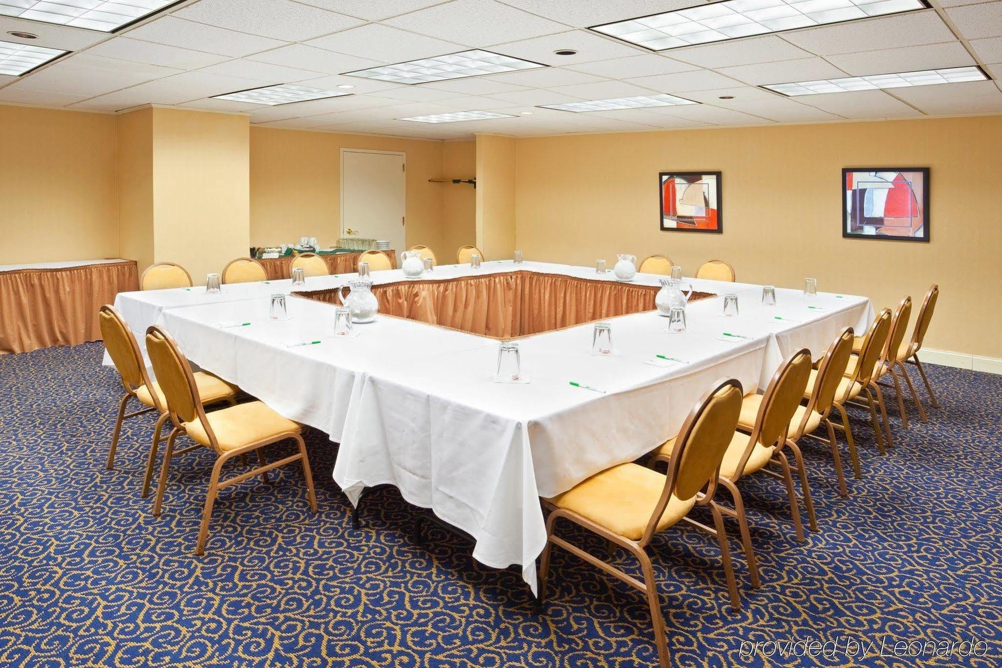 Holiday Inn Akron-West By Ihg Montrose Eksteriør bilde